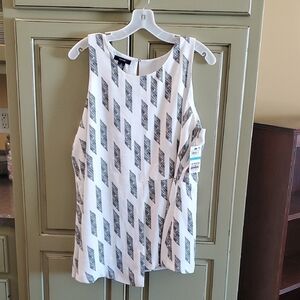 Alfani Black and White Geometric Blouse